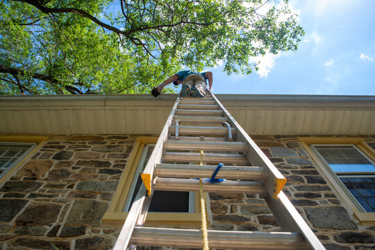 Covina California Gutter Cleaning Expert Professionals Near ME